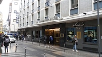 Entrée niveau rue principale