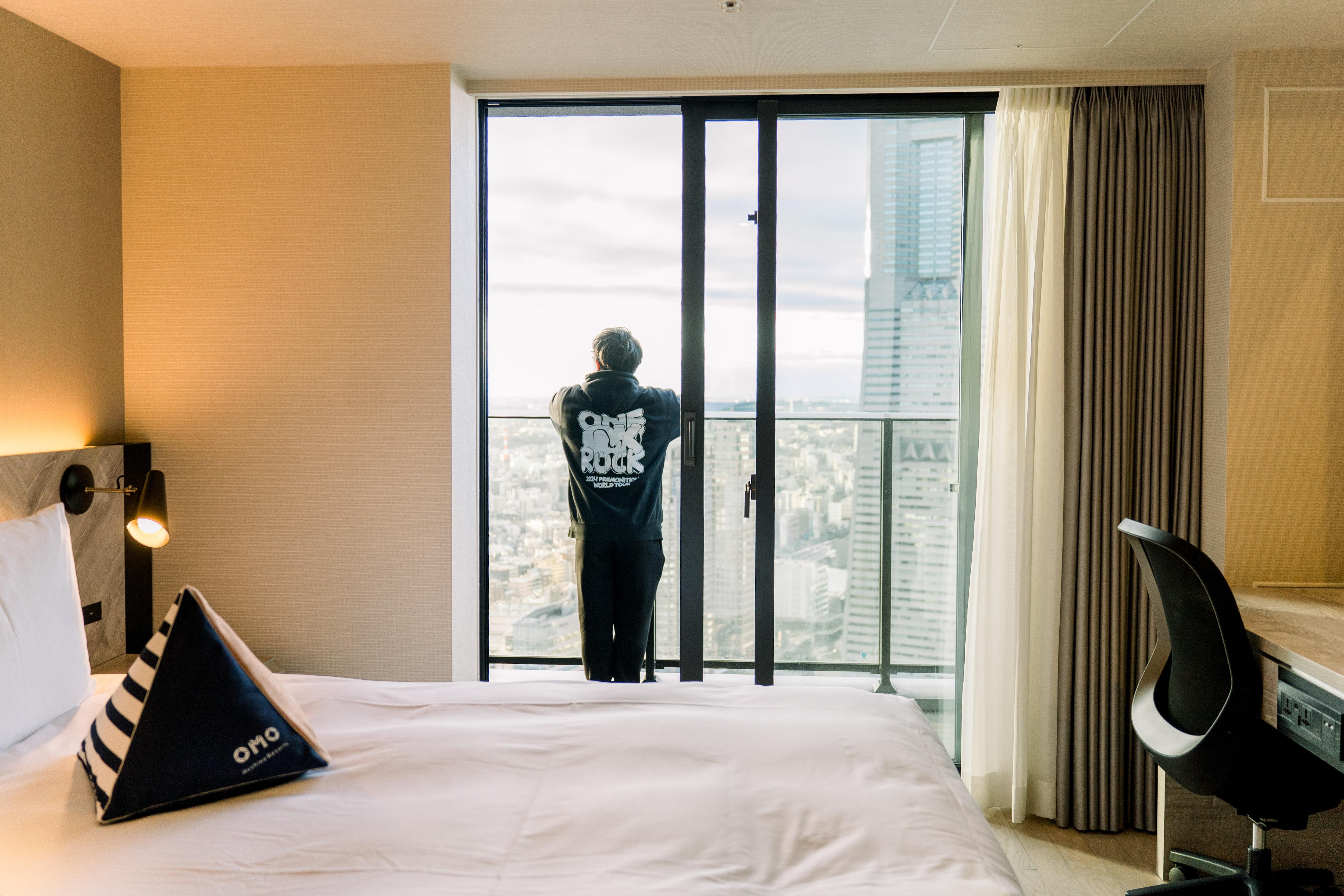 Hotel room balcony facing Minato Mirai.