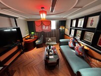 Sunset Terrace suite sitting area
