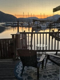 Cowibbean Cottage deck view.