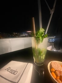 ルーフトップバー