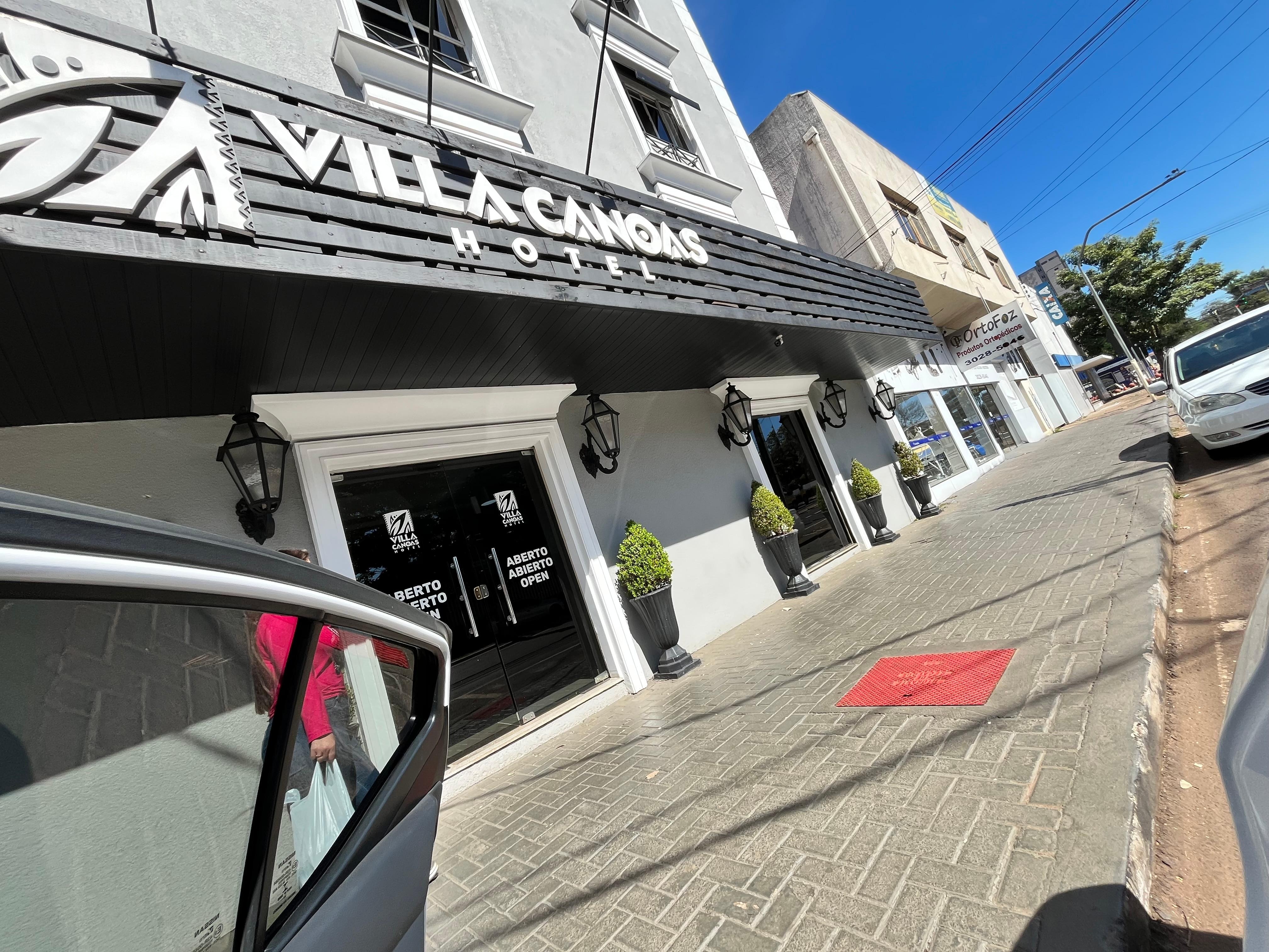 Ao lado da av Brasil onde ha movimento de turismo