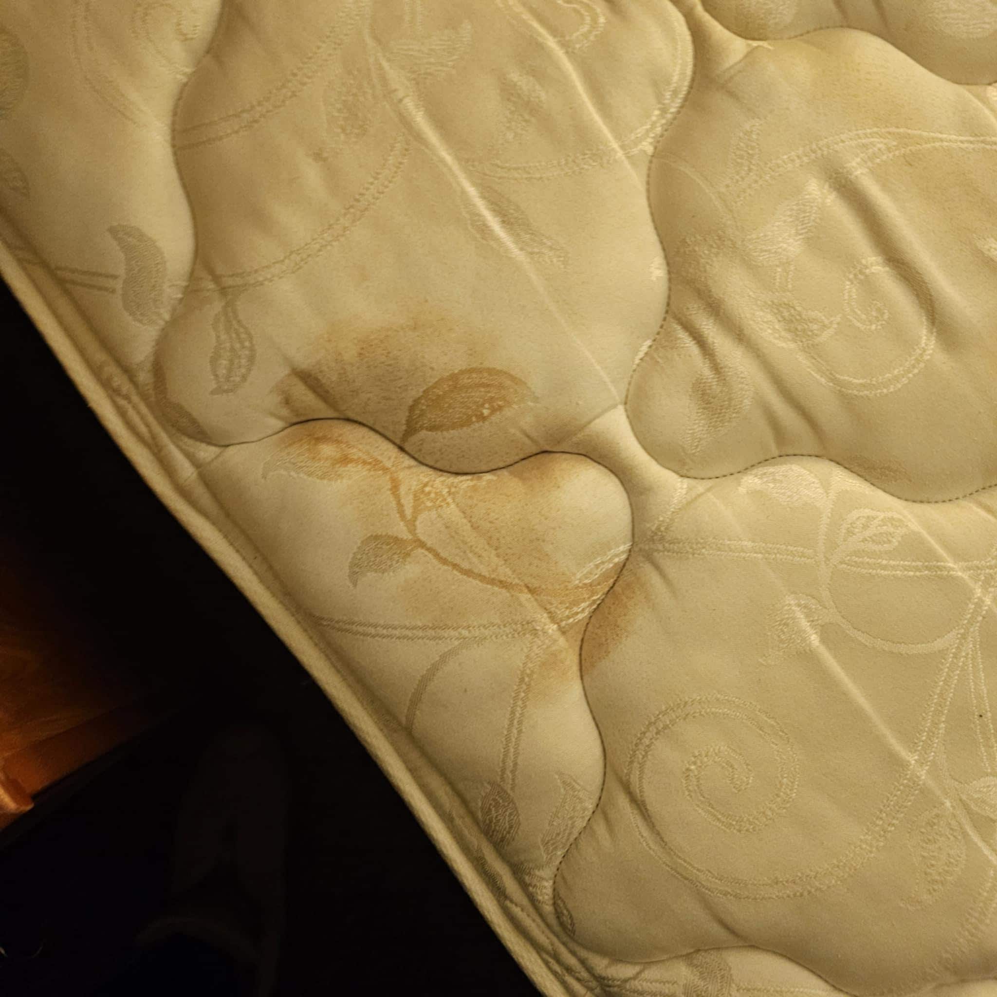 Unknown substance on unprotected mattress