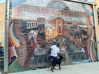 Close to parks and attractions at Market Square