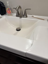 Cracked sink