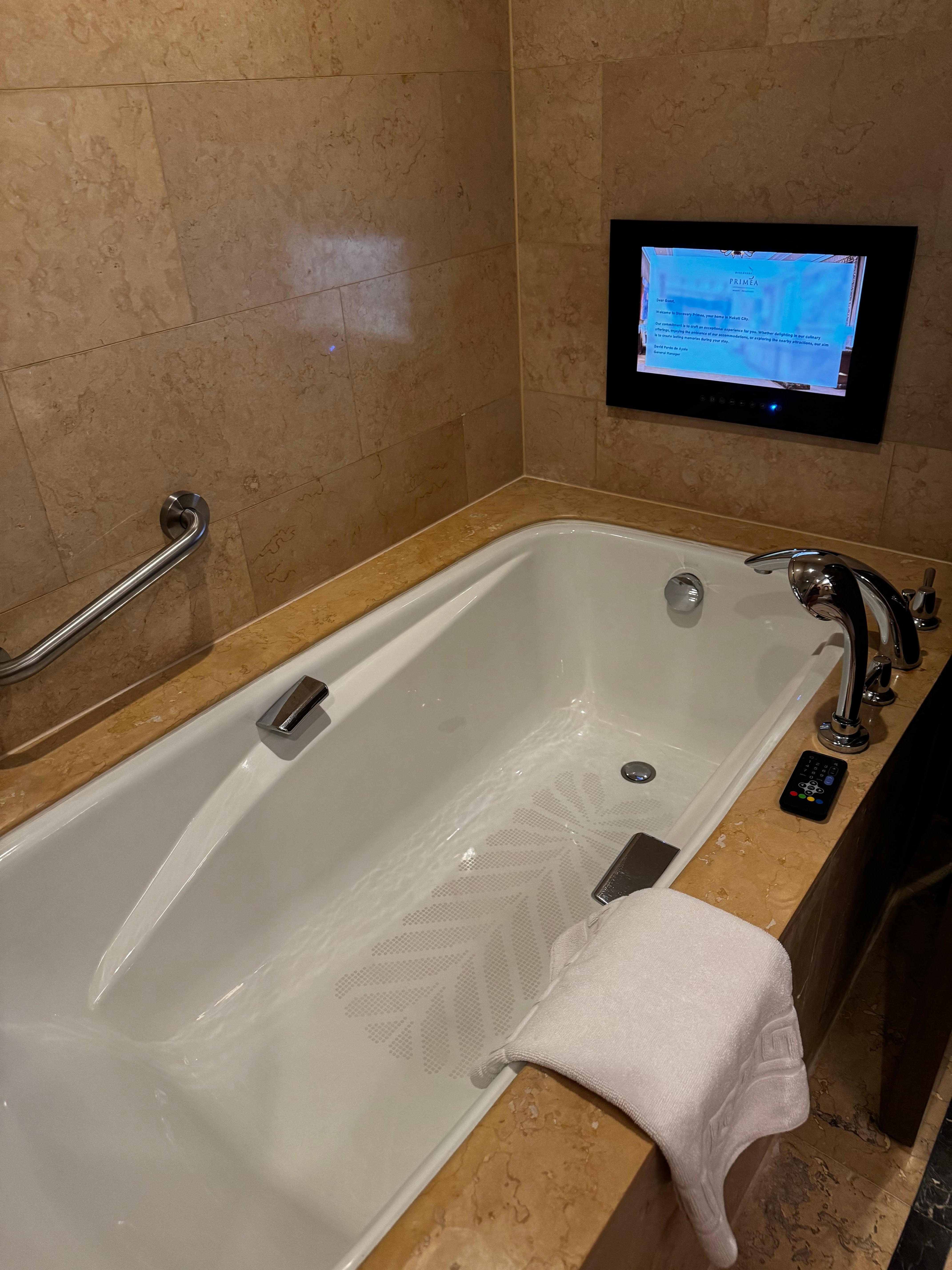 Bathtub