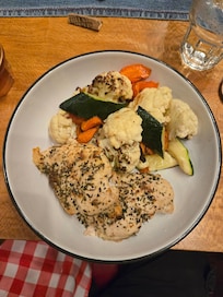 We really enjoyed this Chicken and roasted vegitables.