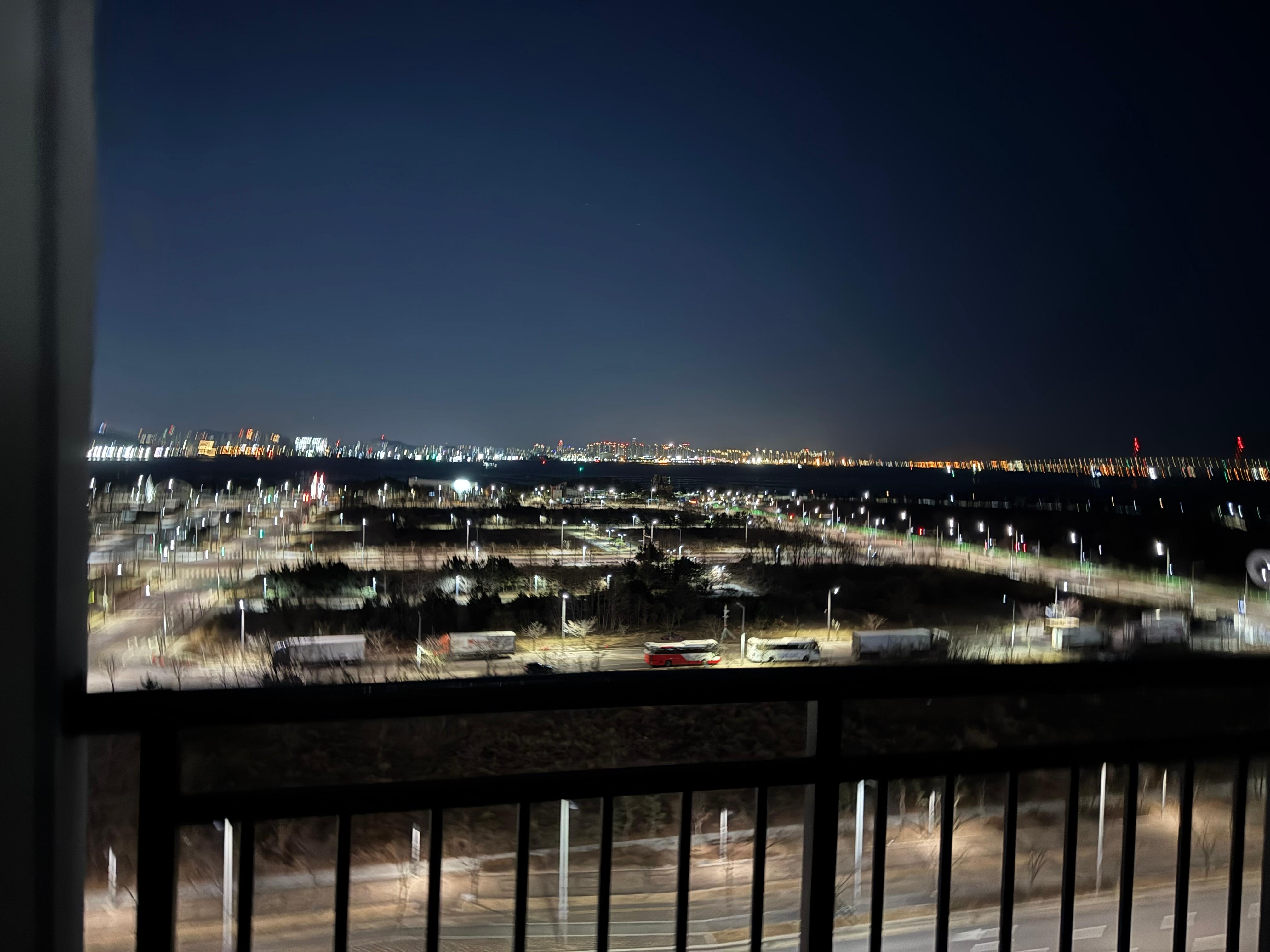 部屋からの夜景