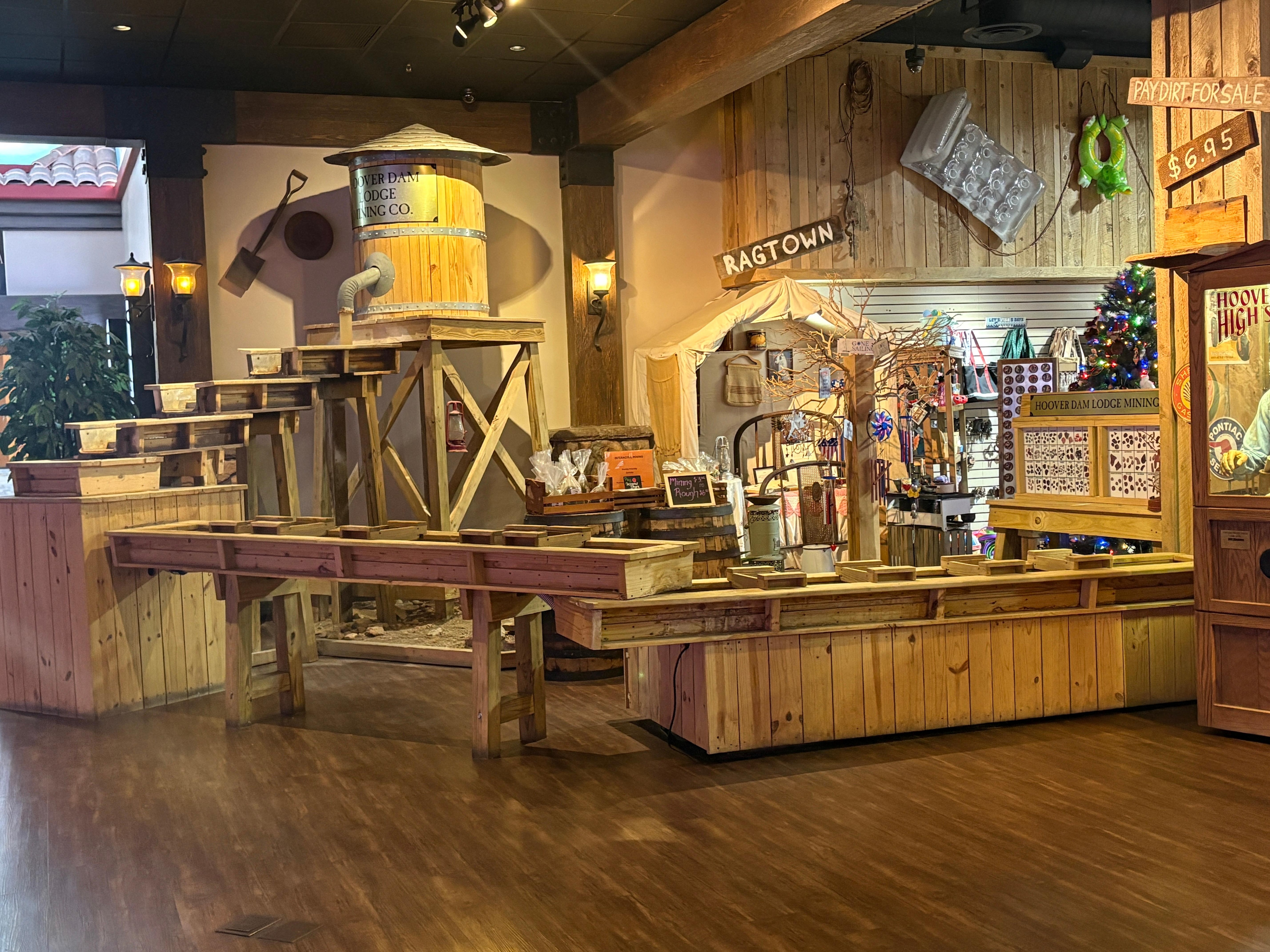 Panning area by gift shop