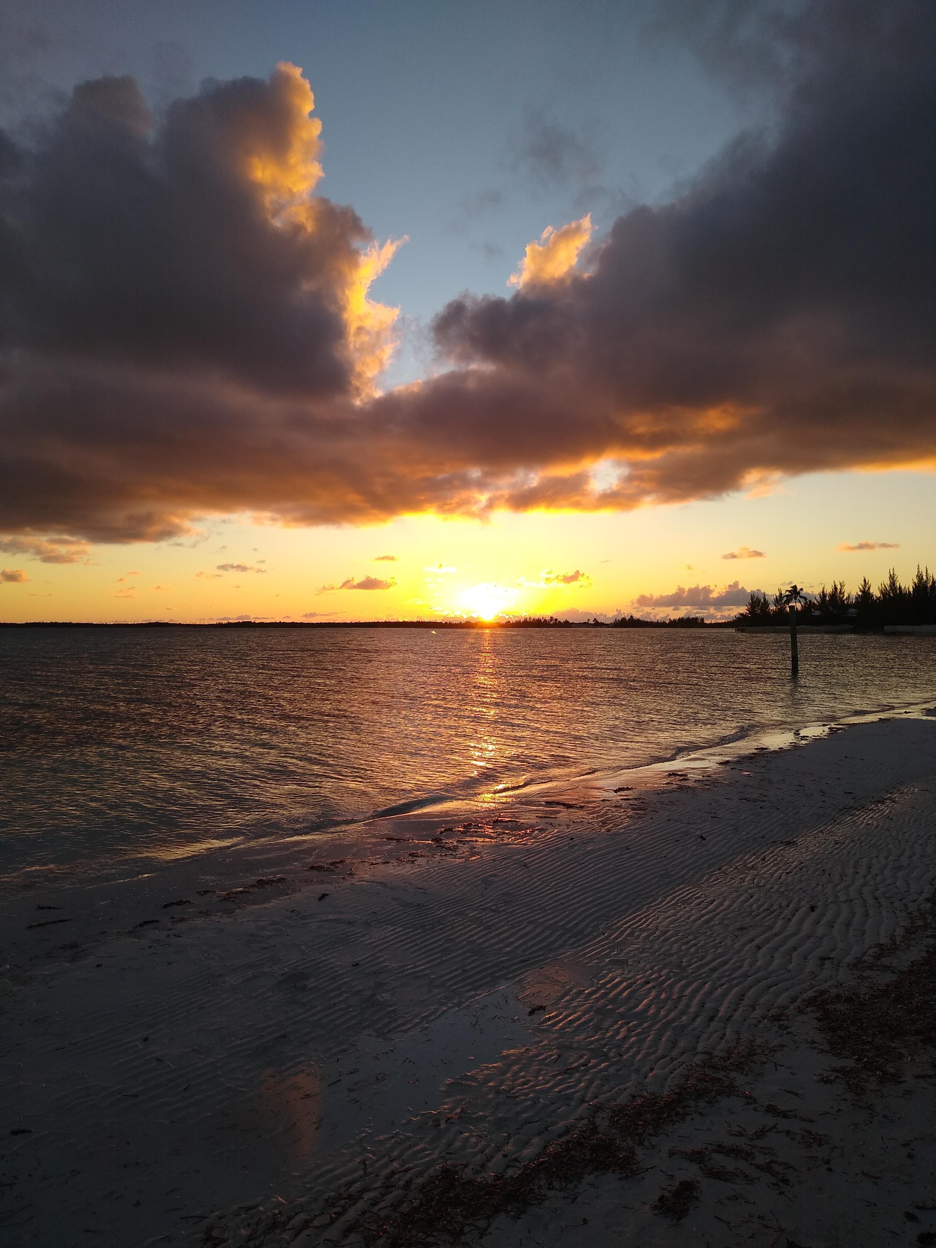 Sunrise in treasure key