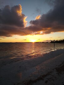 Sunrise in treasure key