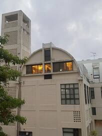 House from street view (3rd floor)