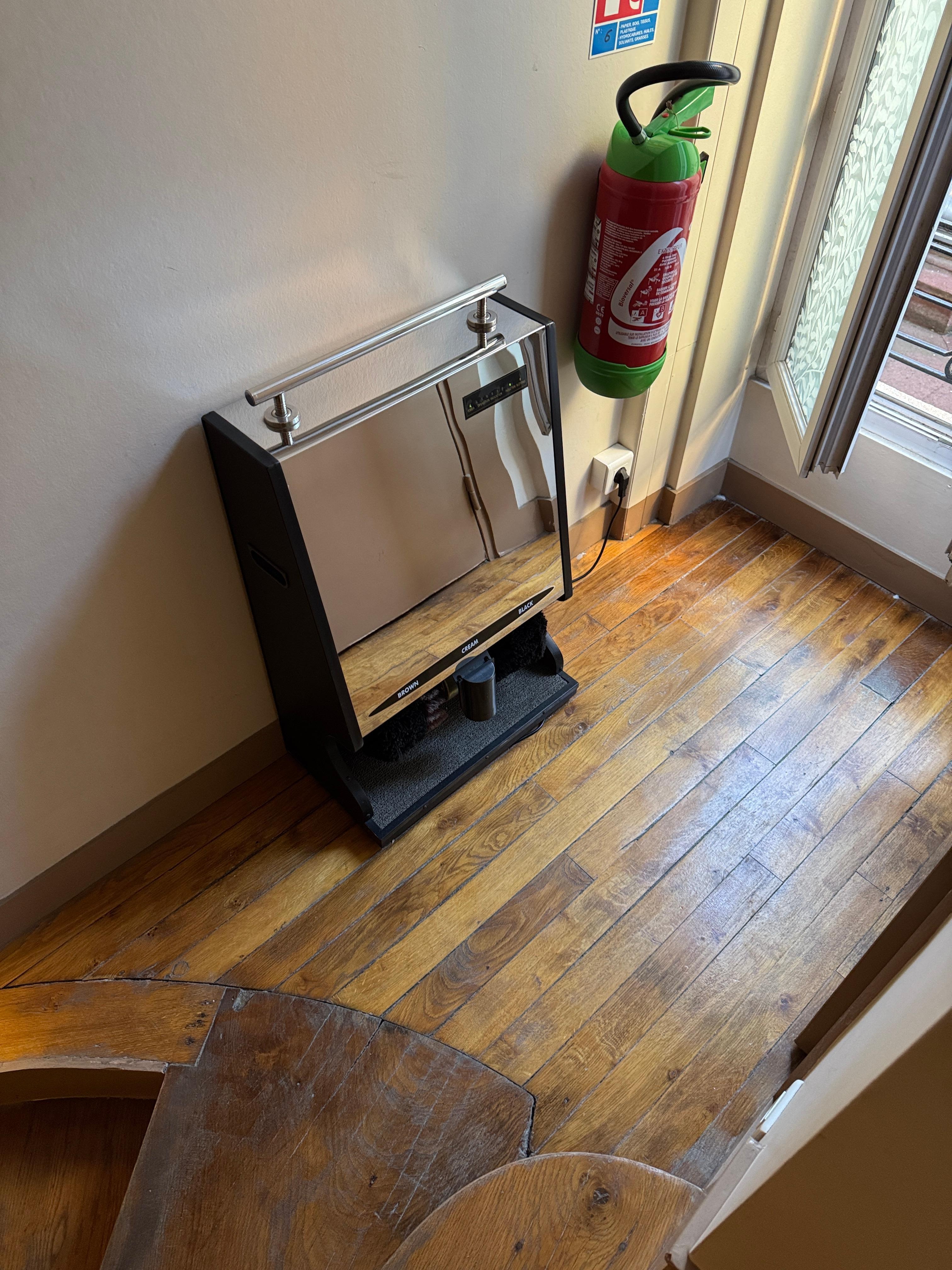 Génial,pour faire briller les chaussures