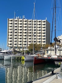 Mercure hôtel from the marina