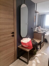 Kullanışlı ve geniş antre