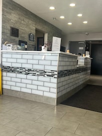 front desk was well staffed, but staff seemed not helpful. Fellow guest inquired about tax service and clerk really had no idea.