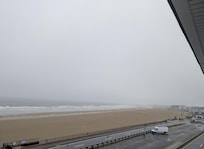 Ocean view 4th floor! Excellent