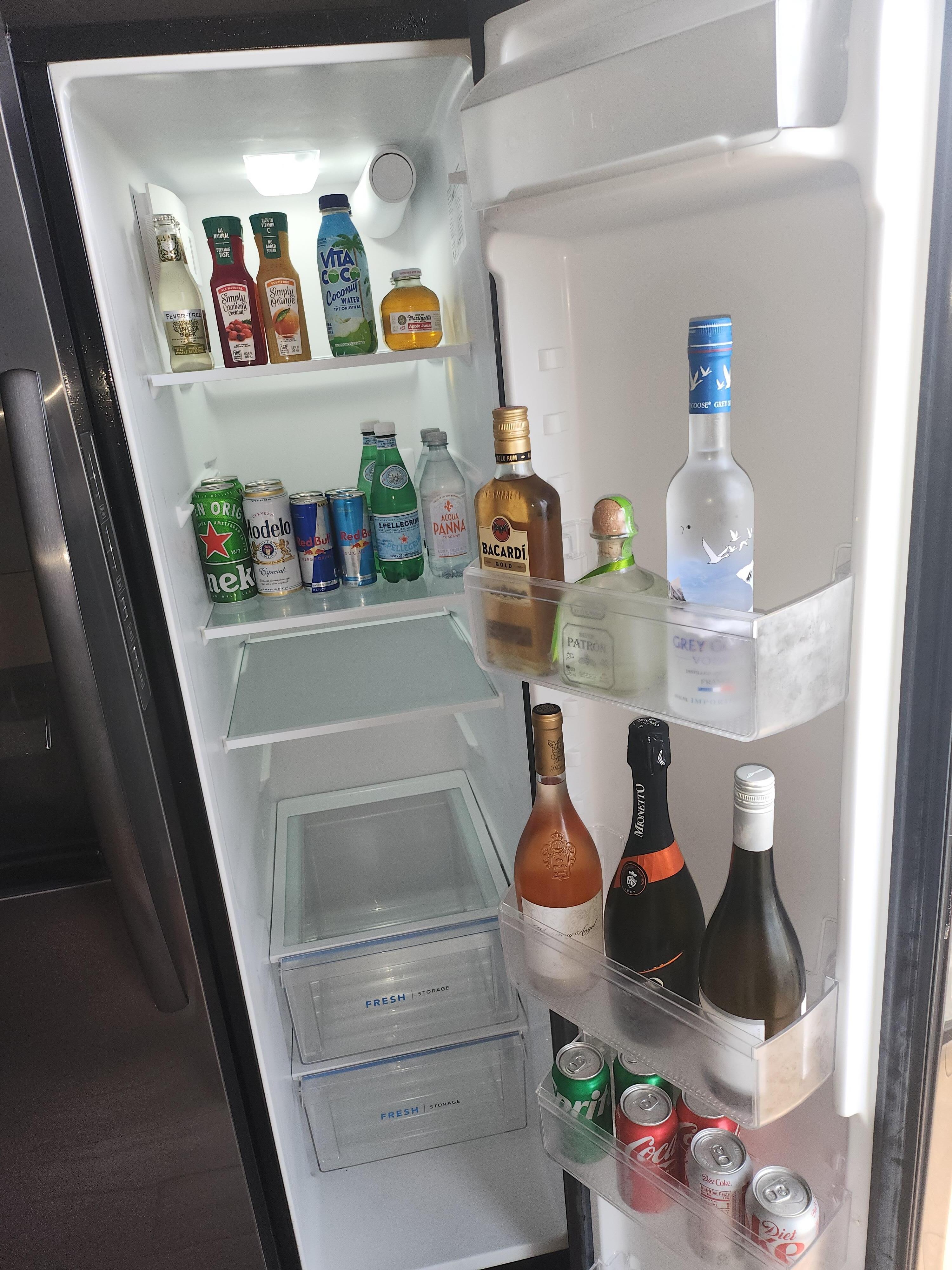 Full refrigerator 