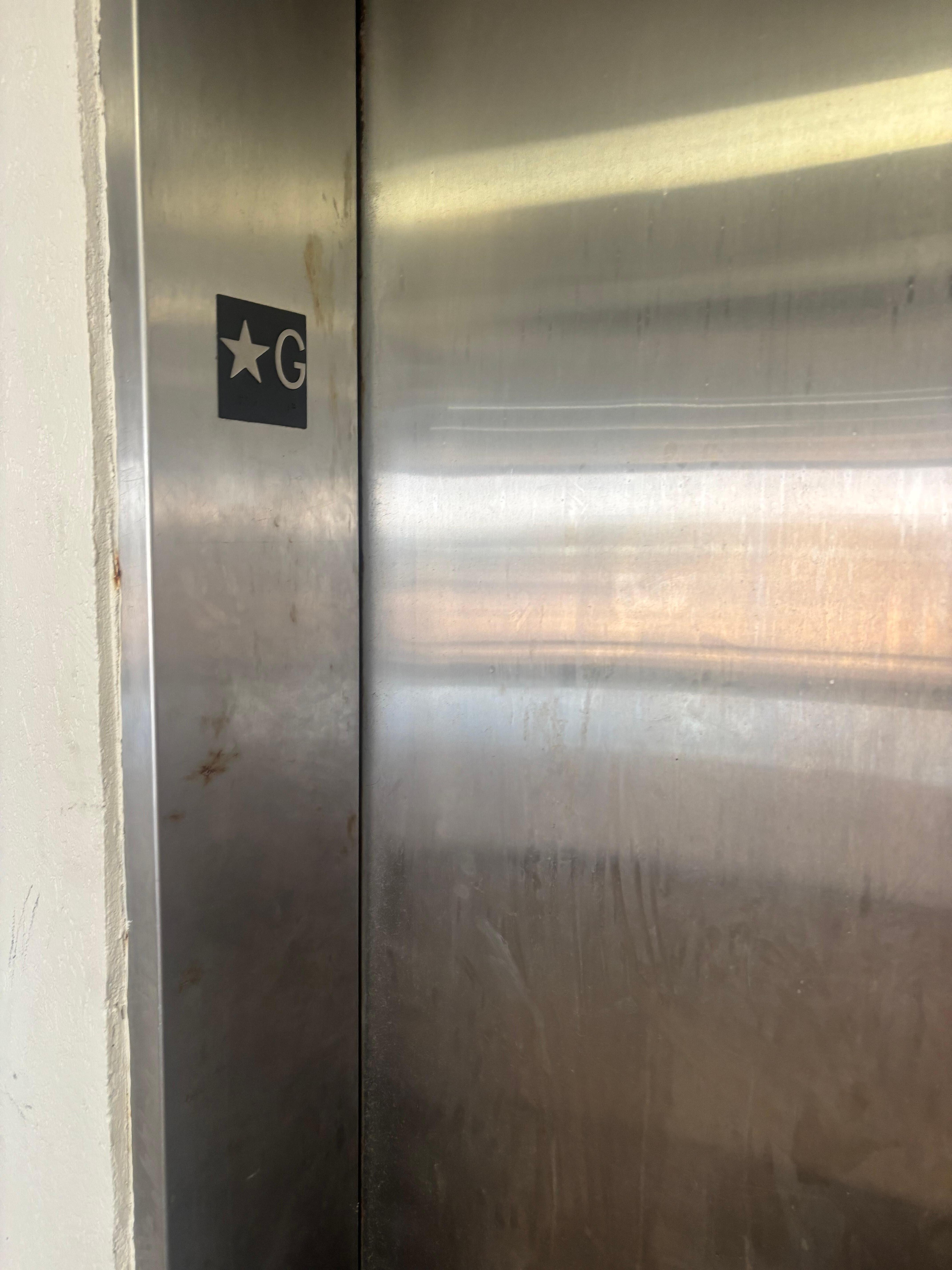 Dirty elevators 
