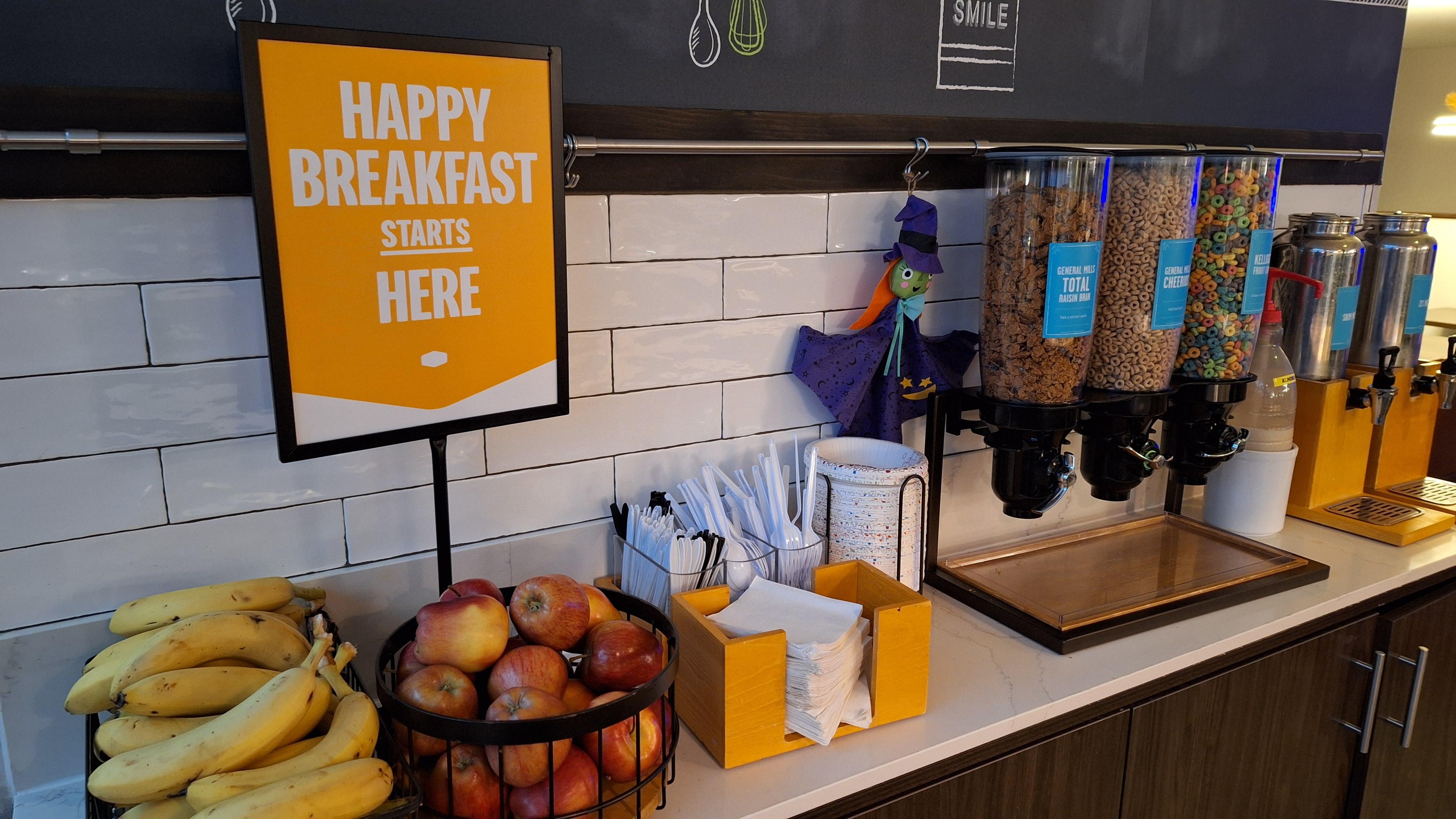 朝食ビュッフェ