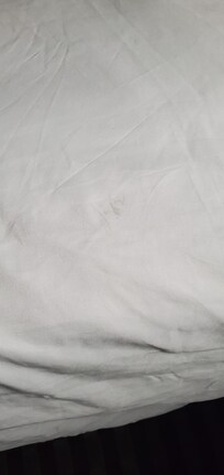 The fitted sheet not clean