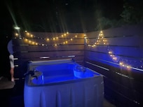 We very much enjoyed the hot tub in the evening!