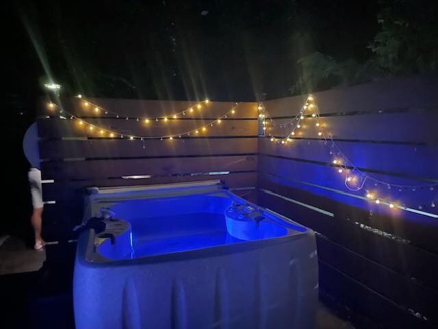 We very much enjoyed the hot tub in the evening!