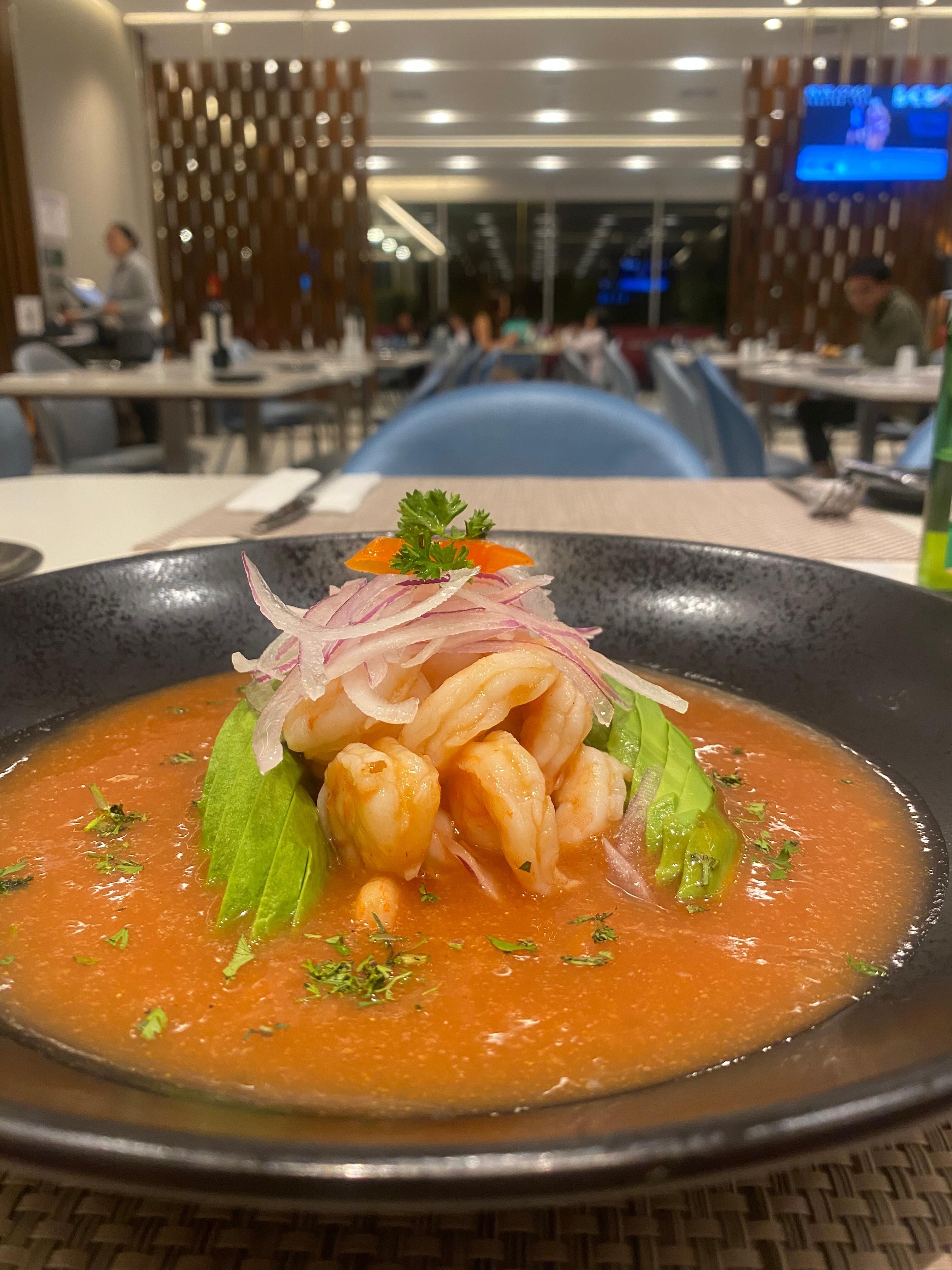 Melhor ceviche da viagem no restaurante do hotel 