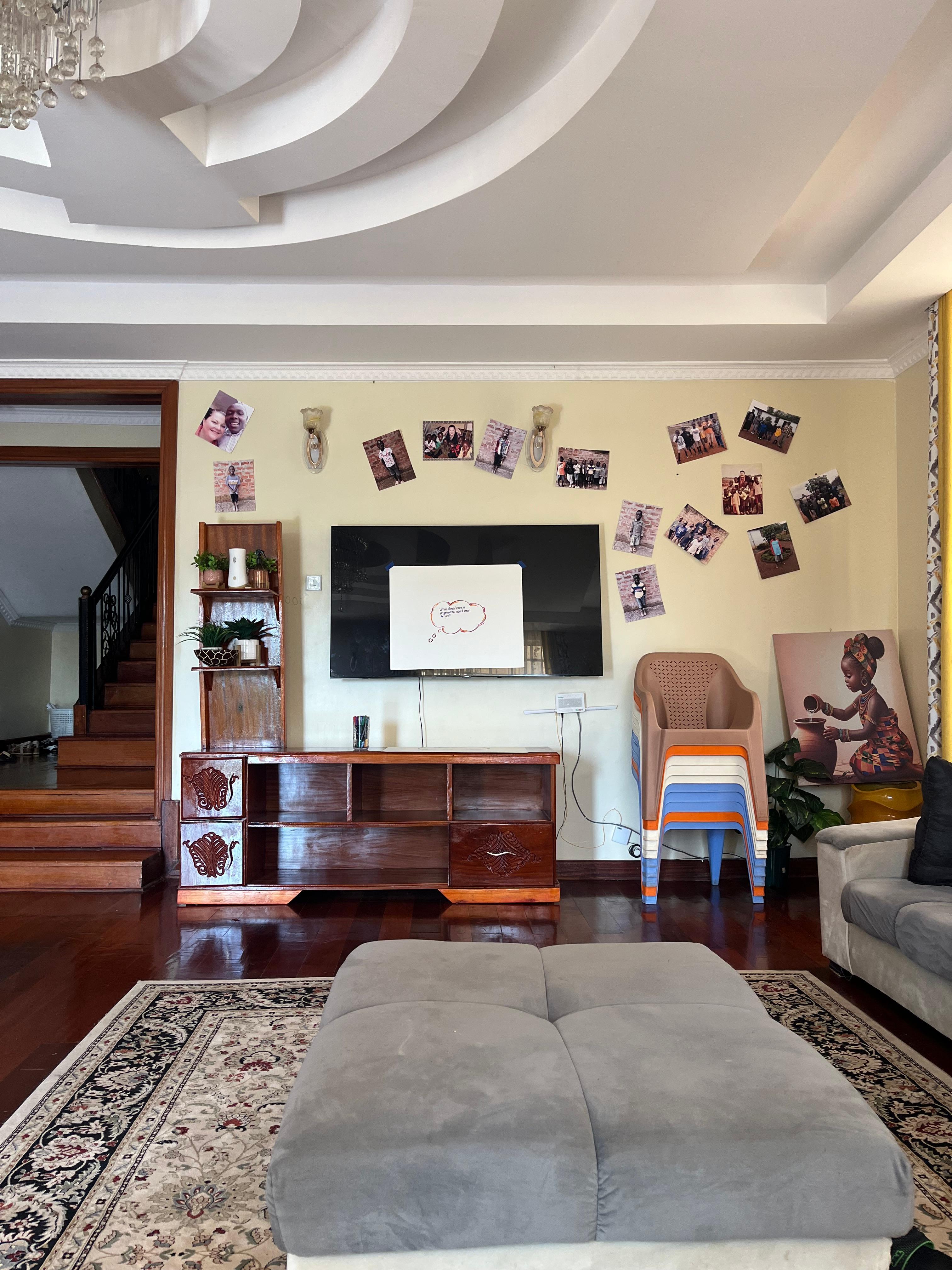Large living room (the photos are ours) :)