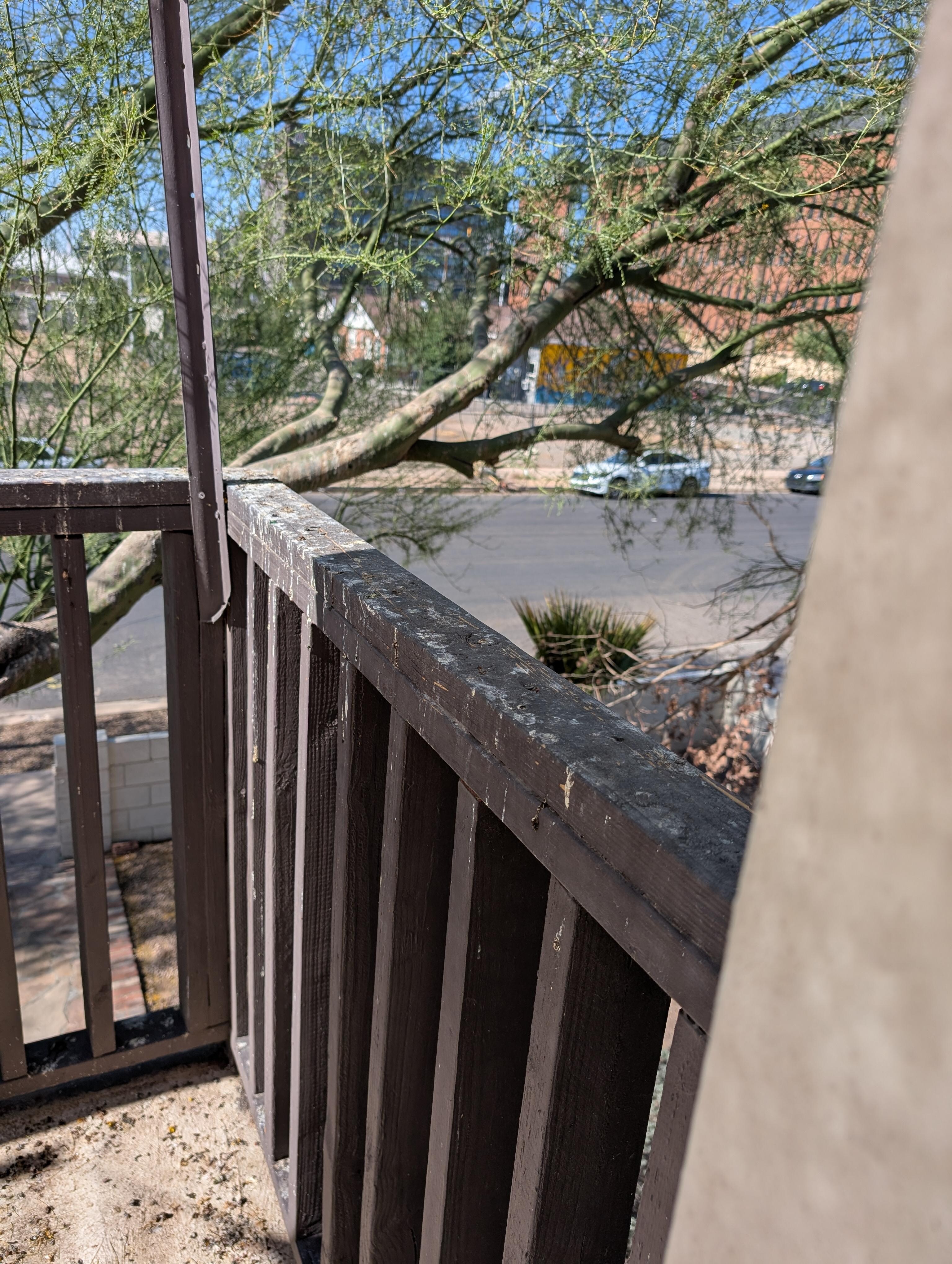 balcony
