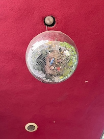 Fun little details and modern art throughout the home were fantastic touches.