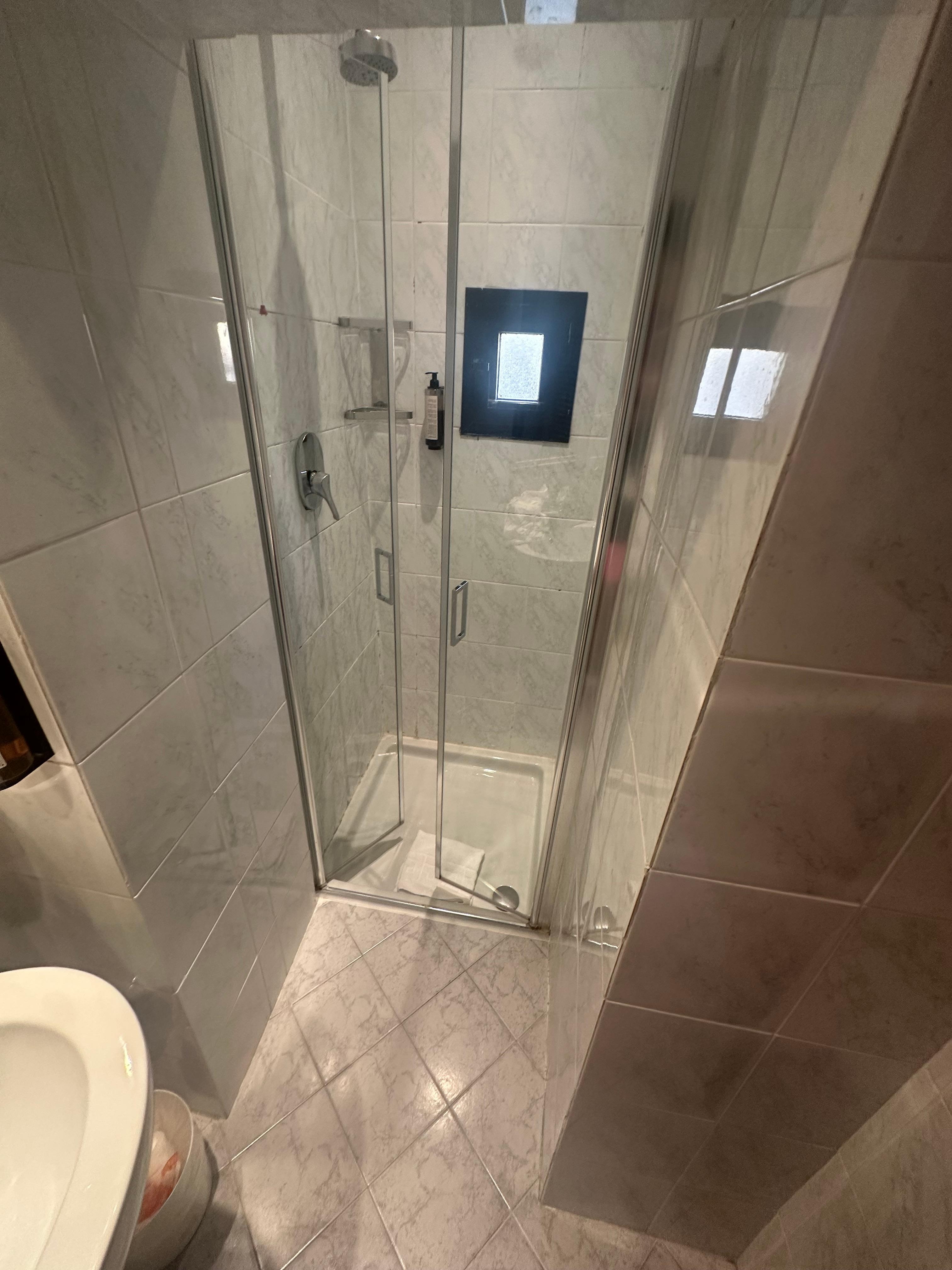 Shower might be 2x2