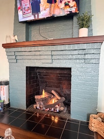 Gas fireplace makes for warm, cozy evenings.