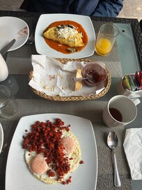 breakfast, eggs and chorizzo