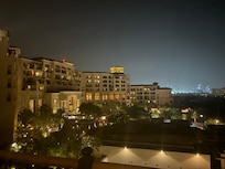 Vue de l’hôtel de nuit