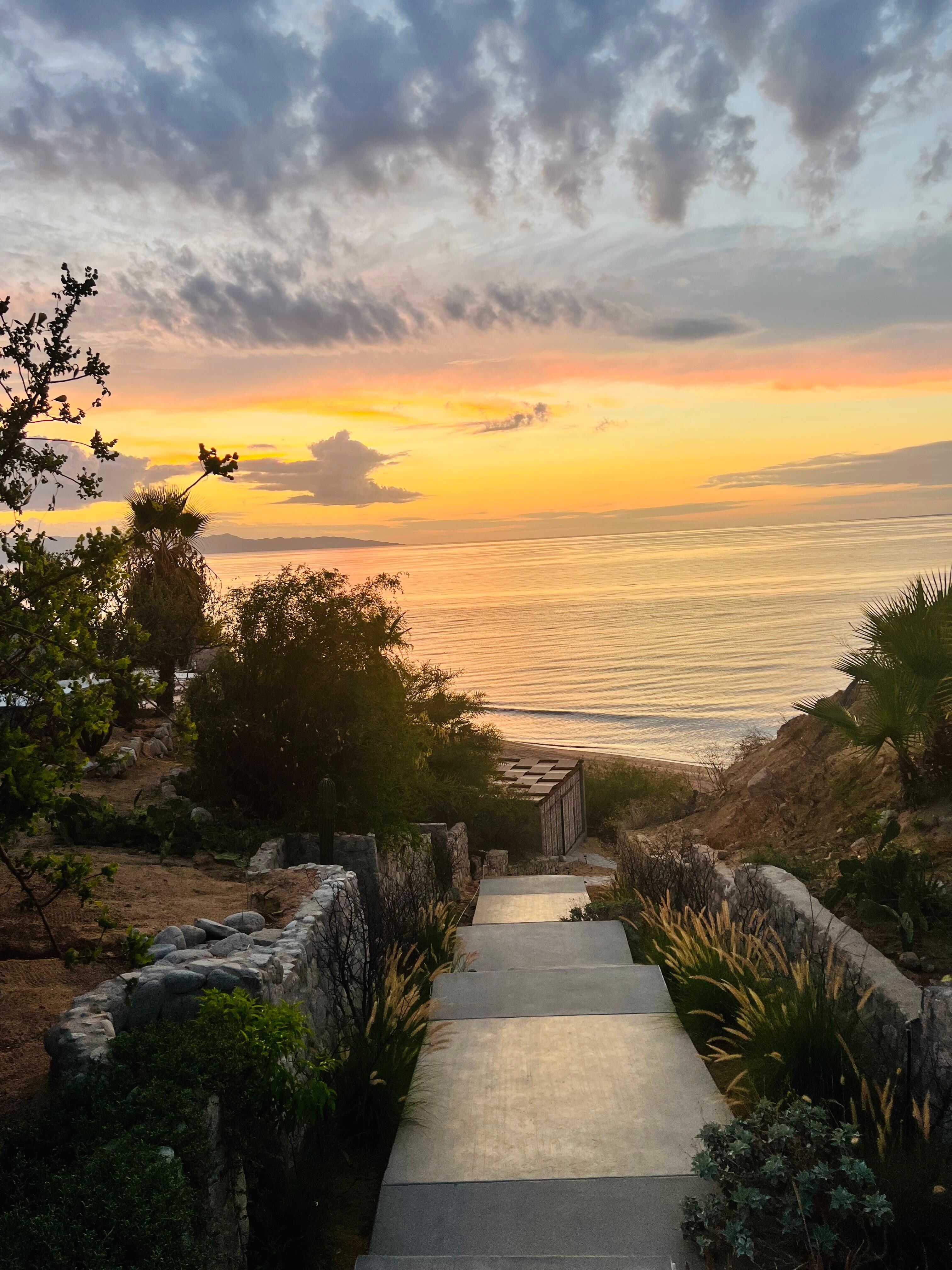 Stairway to the beach 