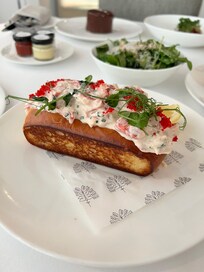 Room service lobster roll