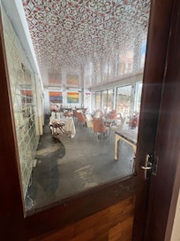 Breakfast restaurant