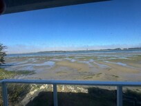Good view! Opportunity to go clamming or exploring during low tide.