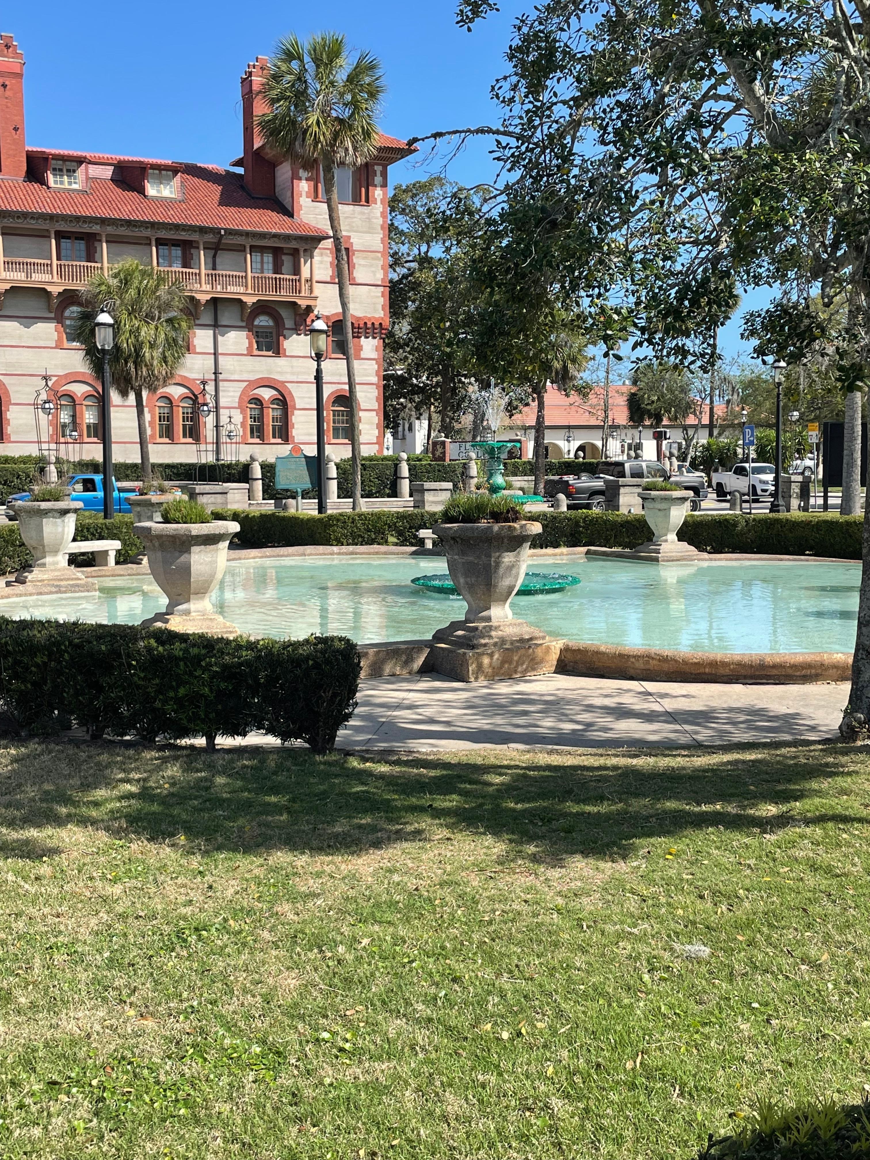 Trolly tours were a great way to see everything in a day. 