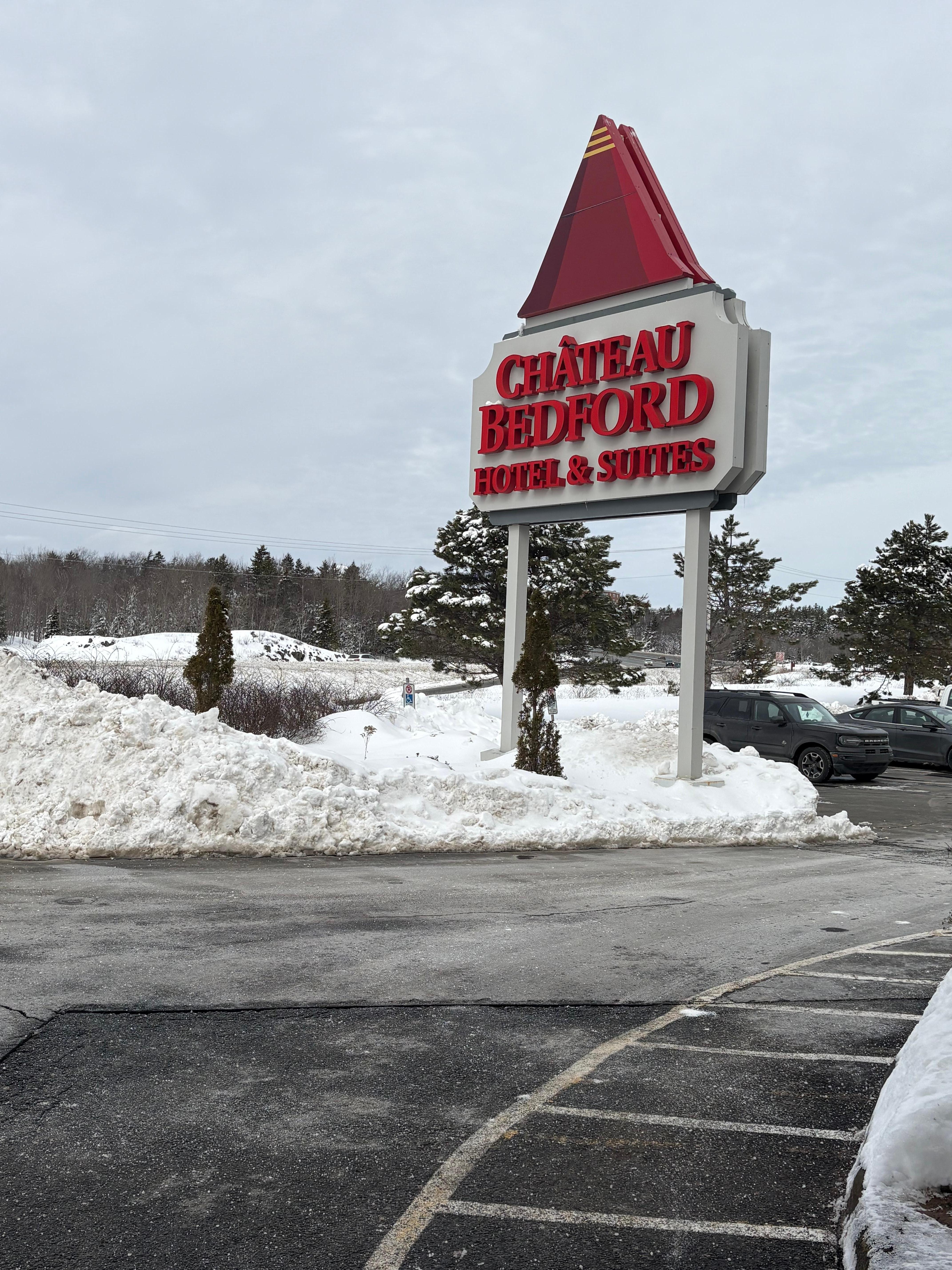 They just had the worst storm the day before so there was a ton of snow in the side but they have plenty of parking. 