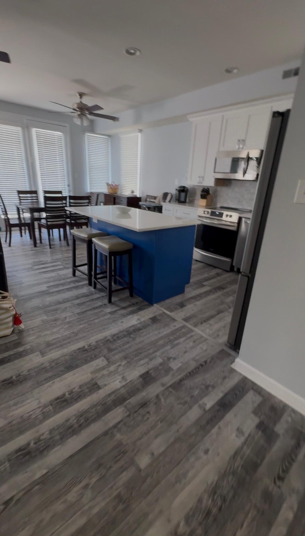 Kitchen and dining room 