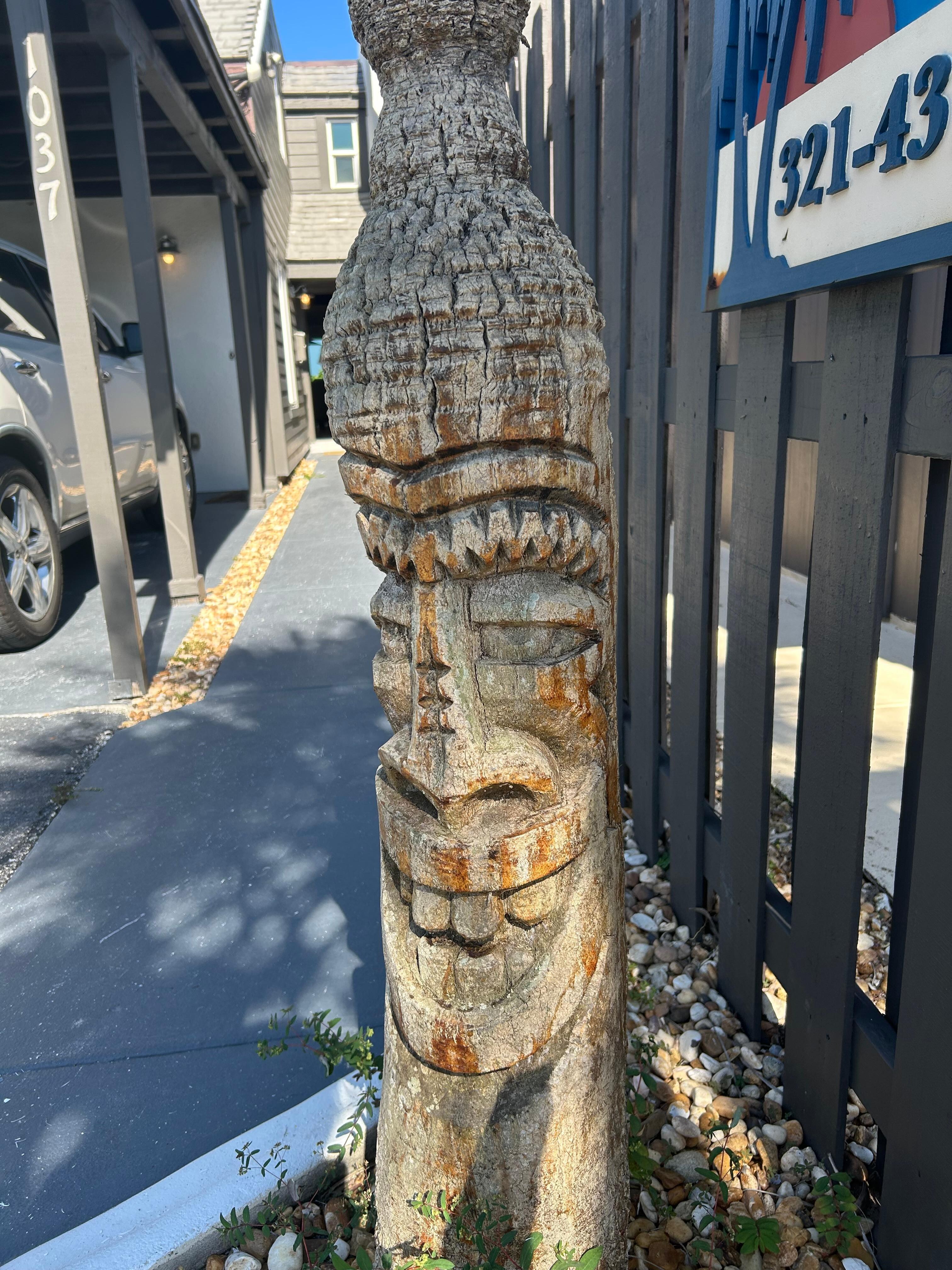 Cute details like this pole