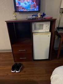 I put my hand on the cabinet and I thought it was going to fall apart. The fridge inside out out discussing and the microwave was nasty inside