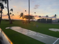 There is no lighting, like at Maui Sunset