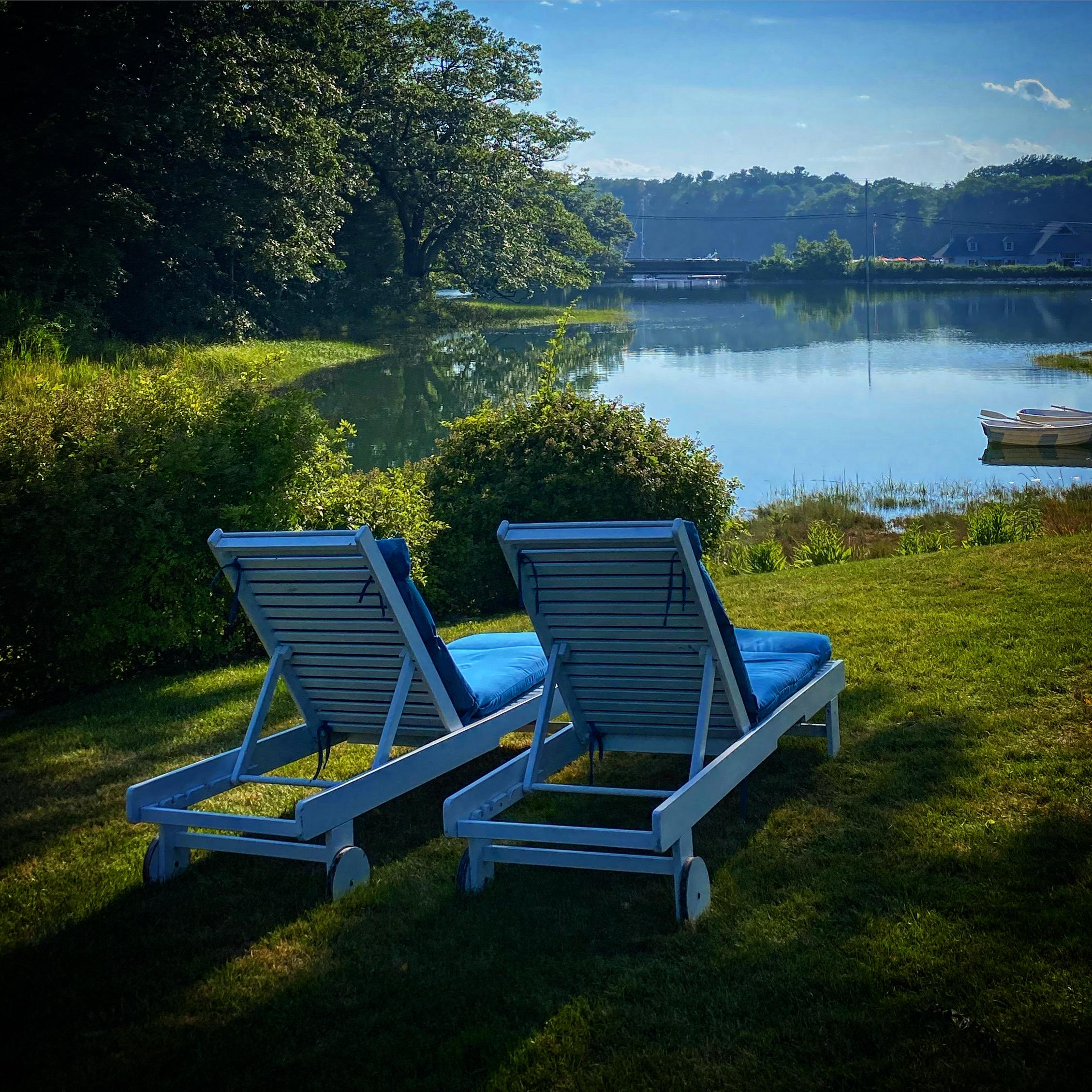 An afternoon with a high-tide view! 