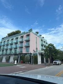Beautiful hotel, everything is walking distance