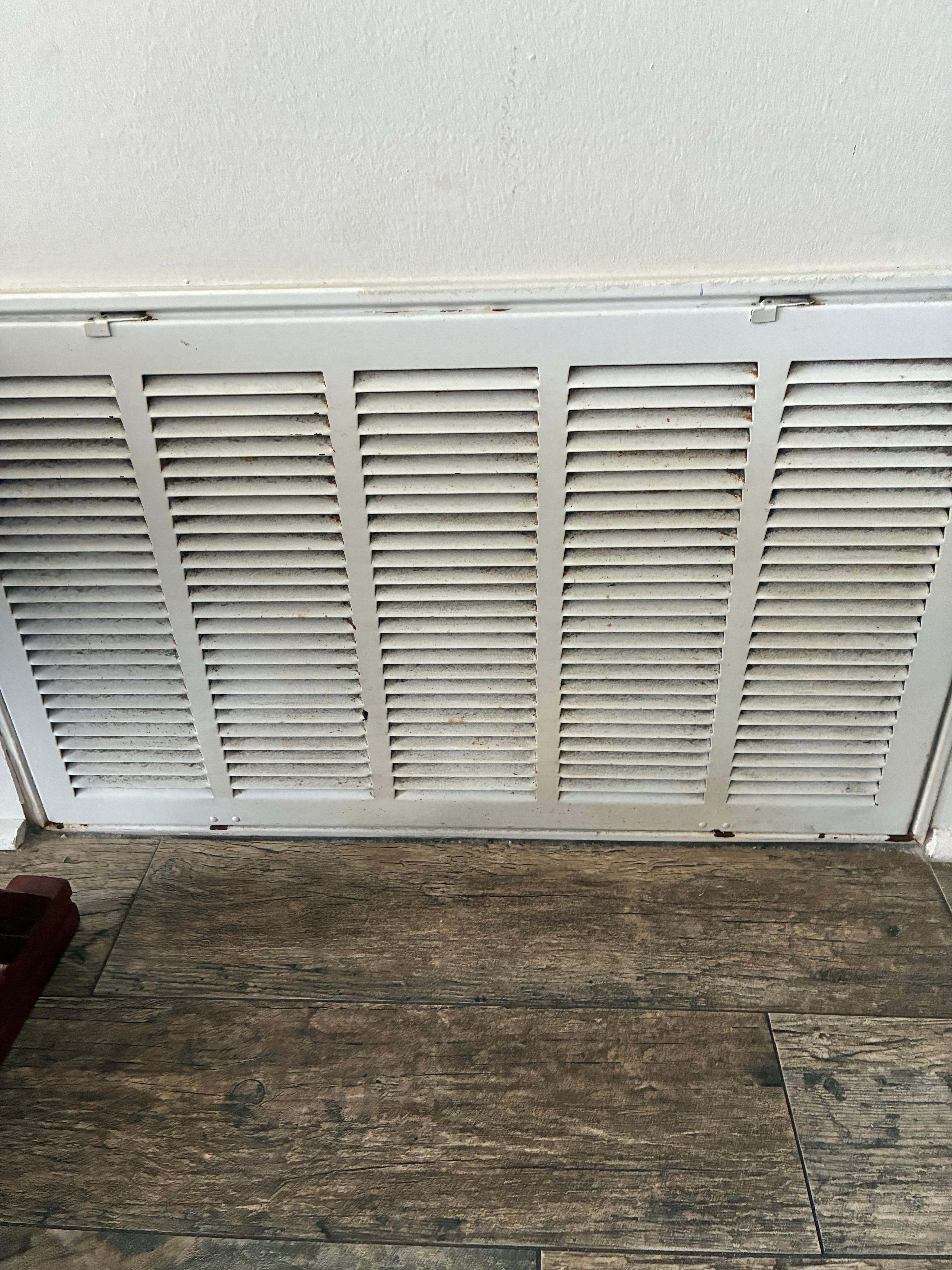 Filthy hvac air return 