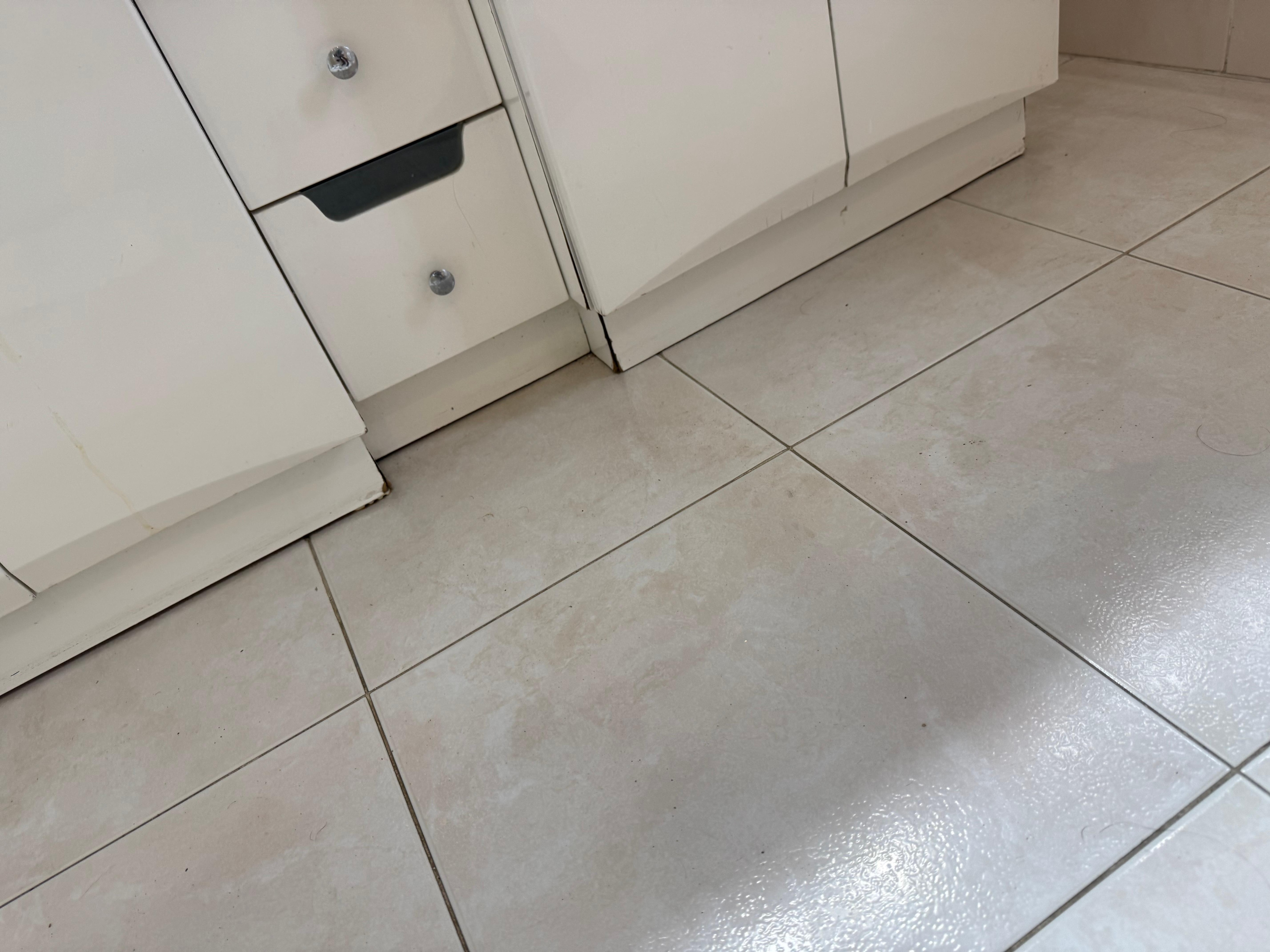 Example of bathroom fittings in the master bathroom