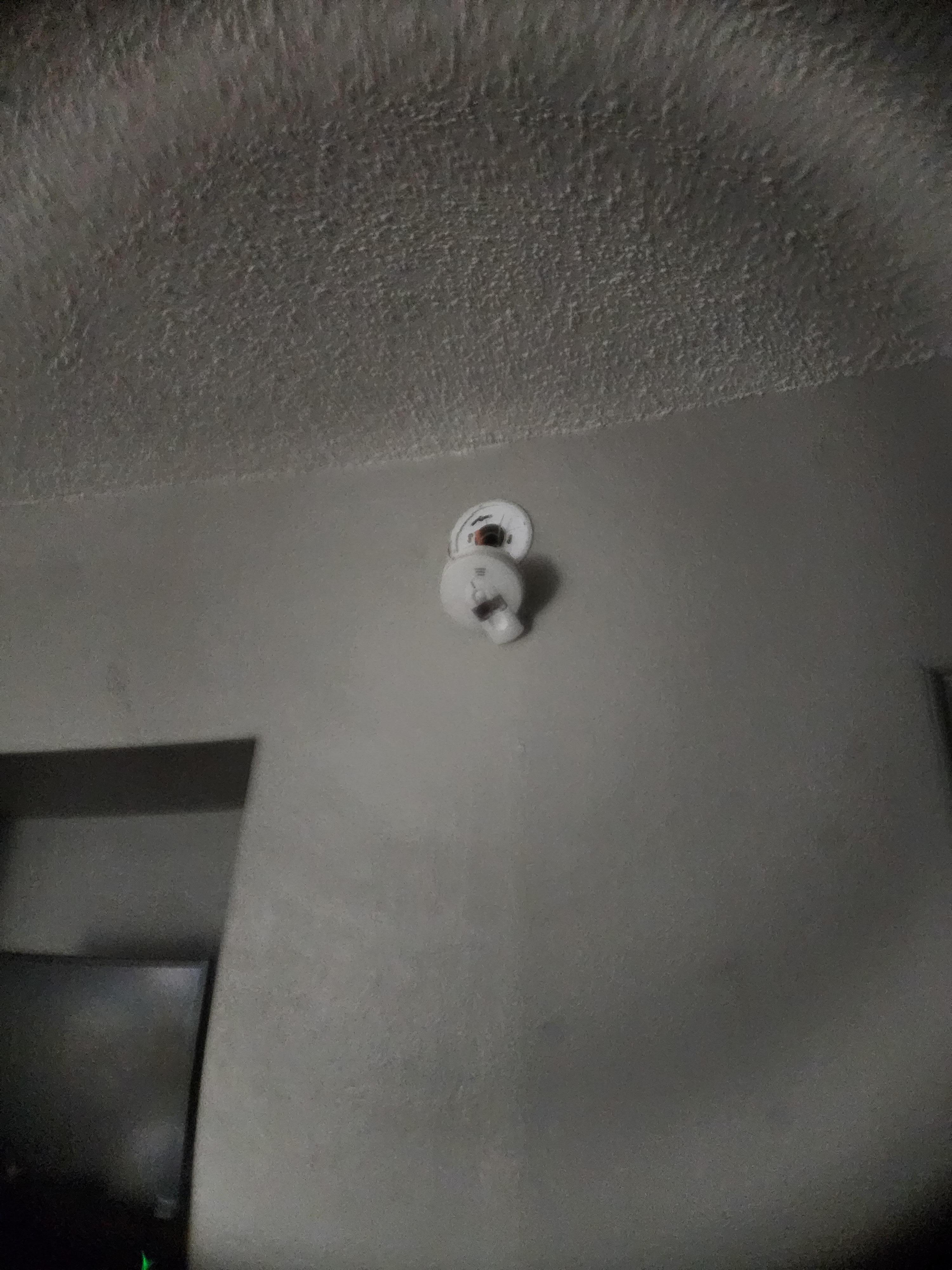 No battery in the fire alarm.